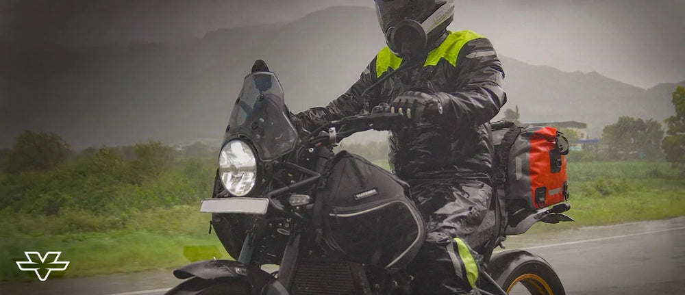 How To Choose Motorcycle Rain Gear For Indian Monsoons