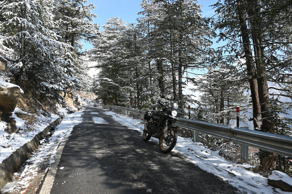 Winter Motorcycle Riding Tips: Riding Gear for Cold & High-Altitude Roads