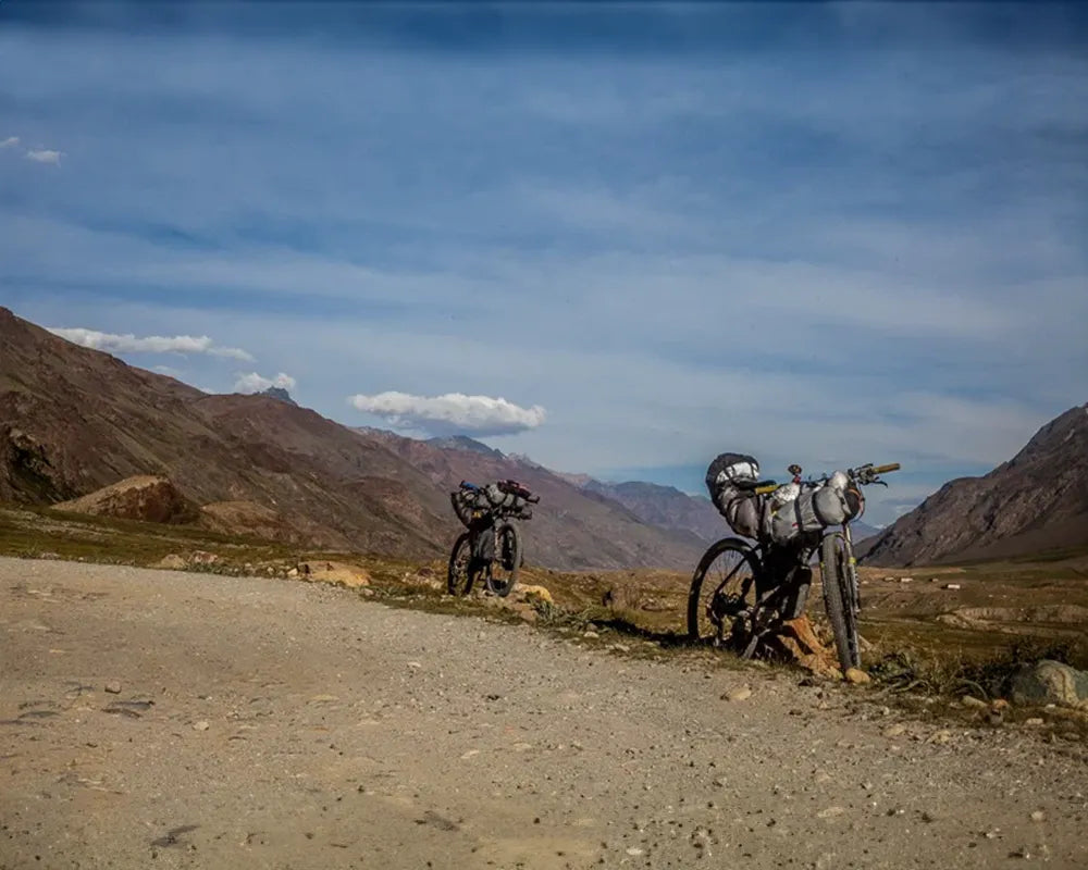 Guide to All-Weather Motorcycle Riding Gear in India