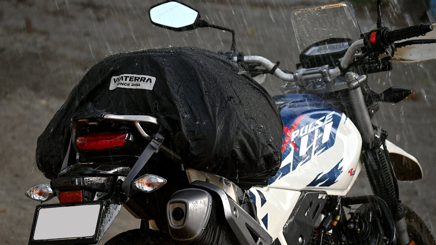 100% Waterproof motorcycle bags