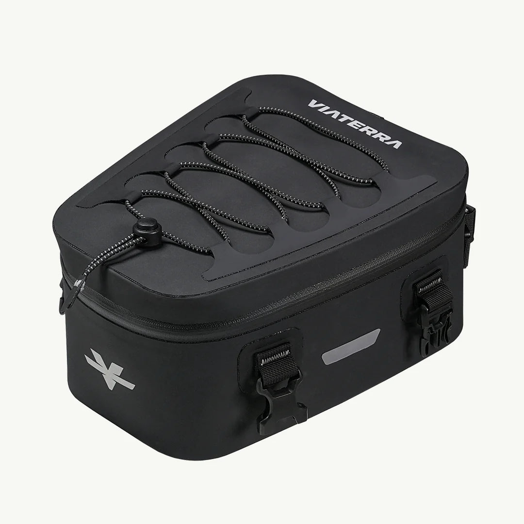 color_black Black Waterproof Tailbag With A Zippered Closure