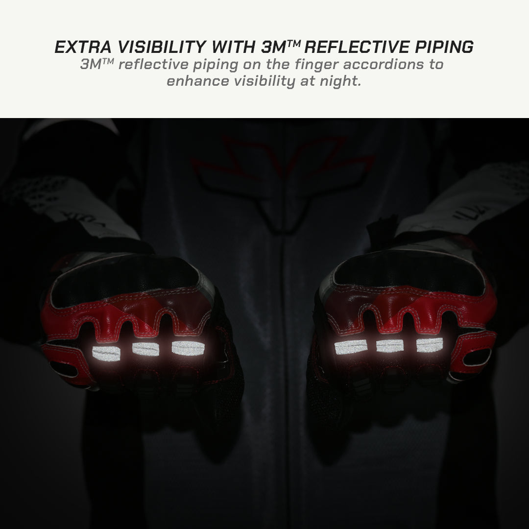 color_common Gloves with reflective piping on a dark background