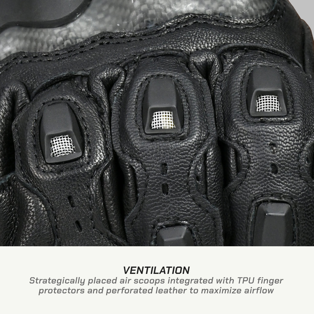 color_common Close-up of black motorcycle gloves with ventilation features and text describing their design.