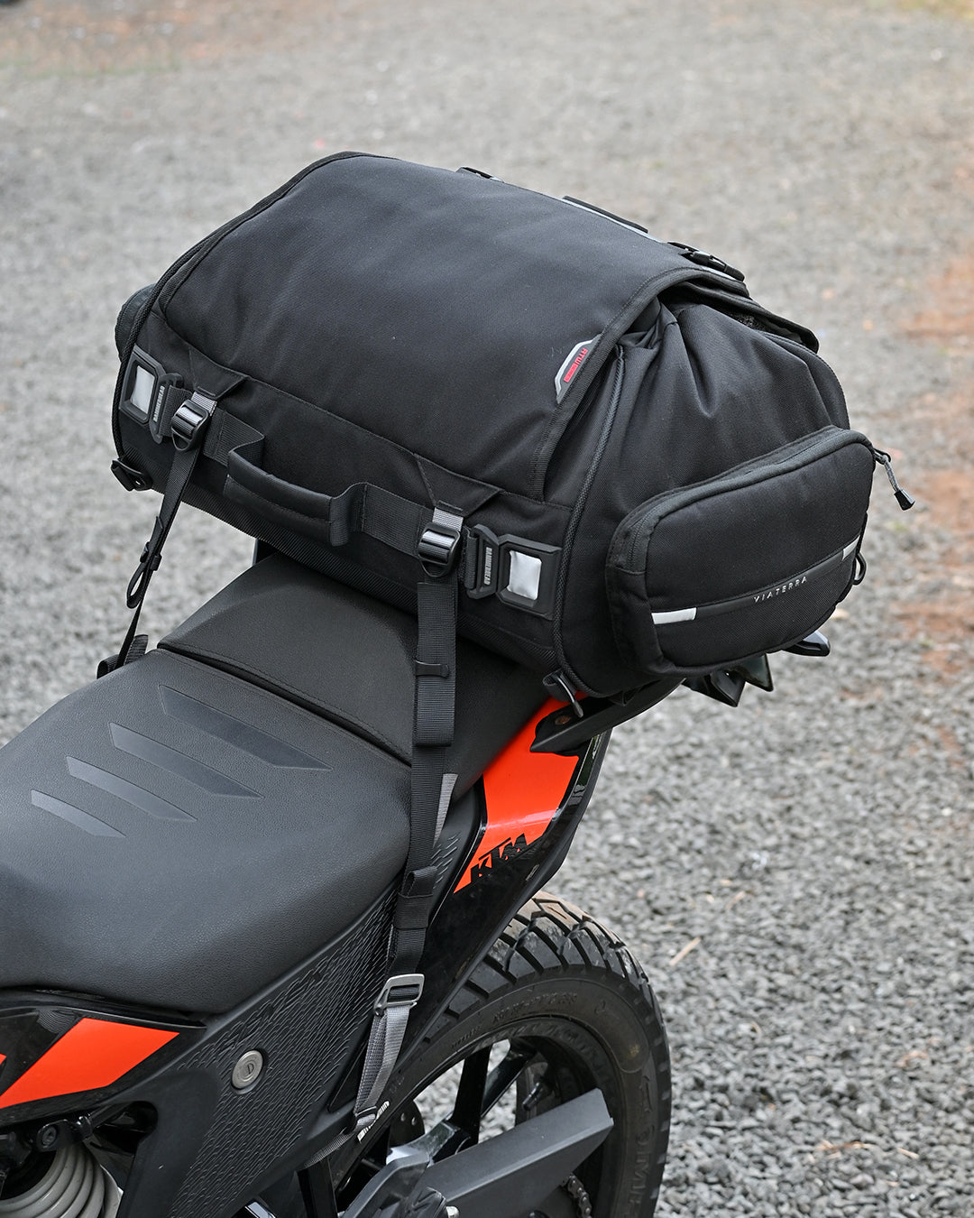 Hyper Rider Bag Hammerhead 45 Universal Motorcycle Tailbag | 45L Waterproof Luggage ...