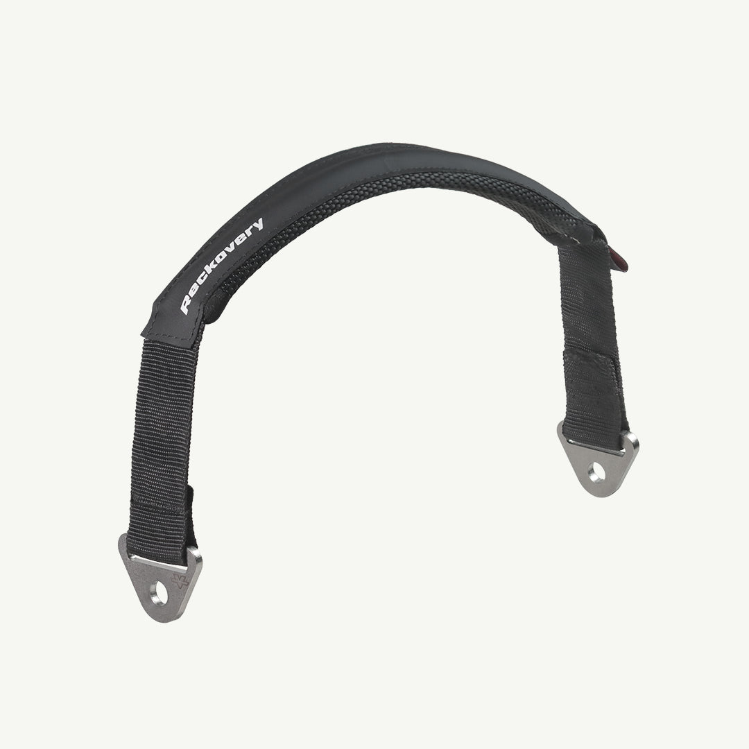 color_black A black padded neck strap with silver metal hardware, featuring the brand name 'peckovery' printed in white on the padded section, set against a solid off-white background.