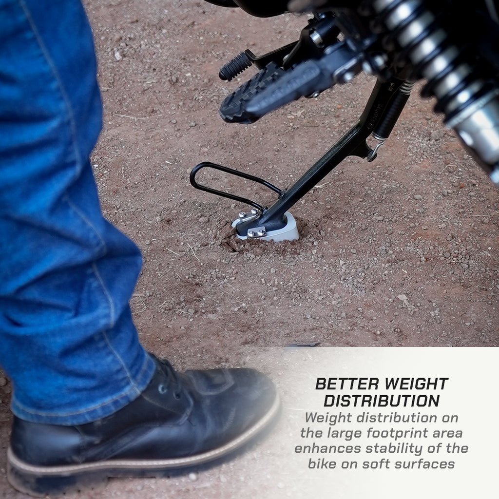 color_common Close-up of a motorcycle foot peg with text about weight distribution on soft surfaces