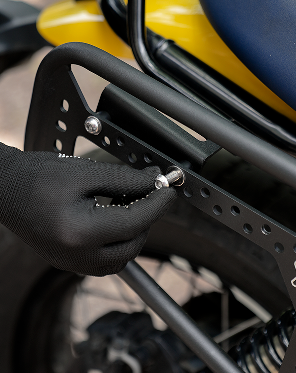 Adjustable slots
