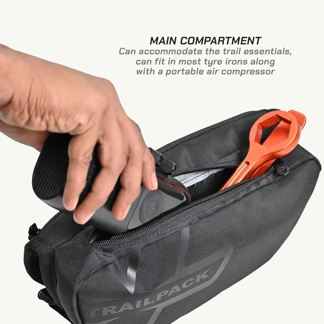 color_common ViaTerra crossbar handlebar trailpack has main compartment