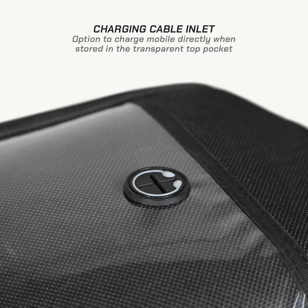 color_common ViaTerra fly magnetic - motorcycle tank bag has charging cable inlet