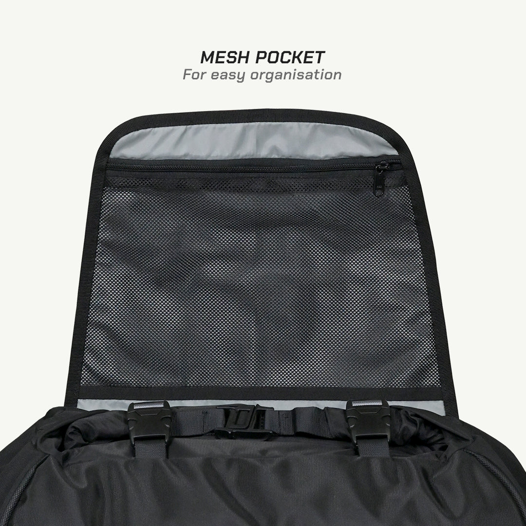 color_common ViaTerra rtw series - hammerhead 45 universal motorcycle tailbag has mesh pockets