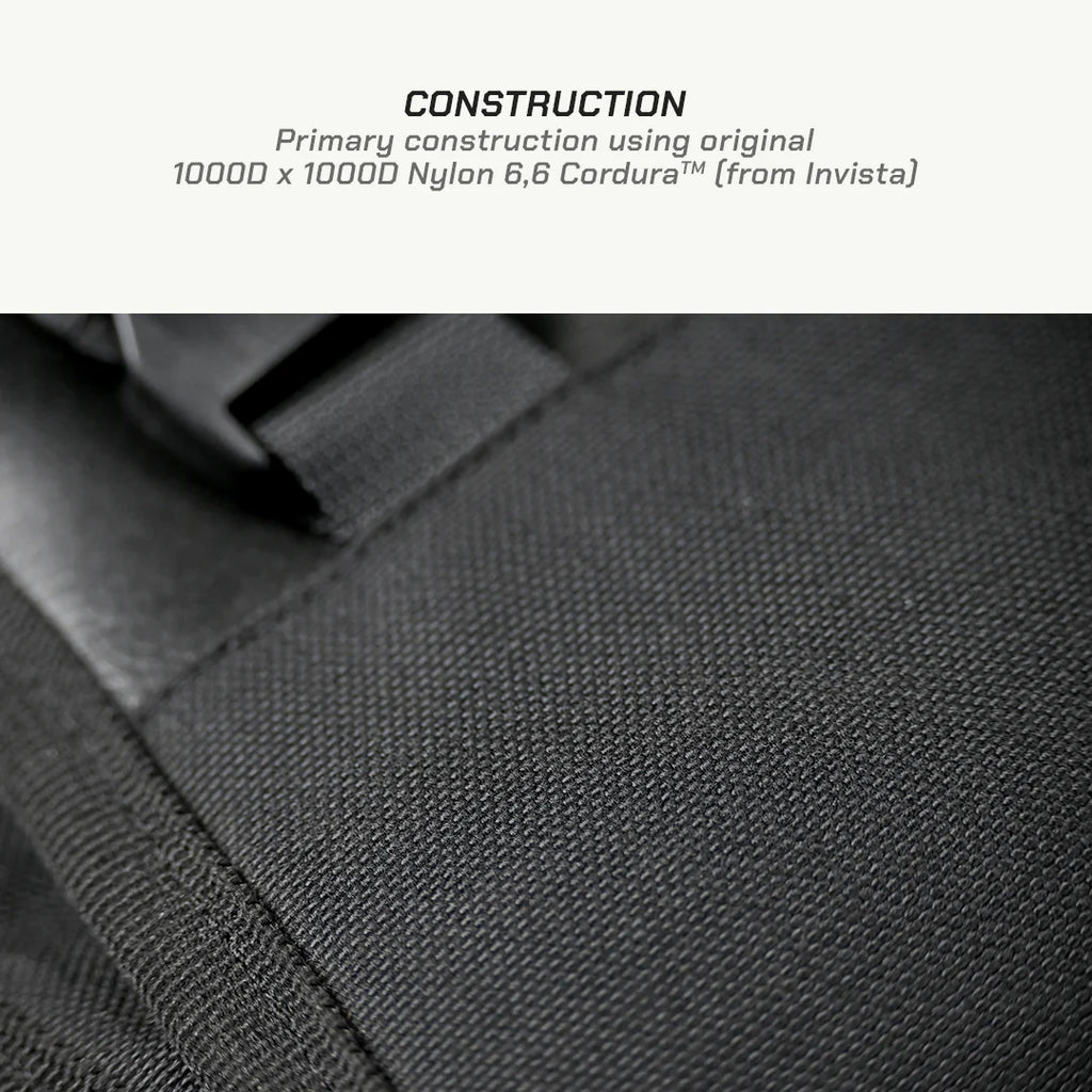 color_common ViaTerra rtw series - hammerhead 75 universal motorcycle tailbag has primary construction