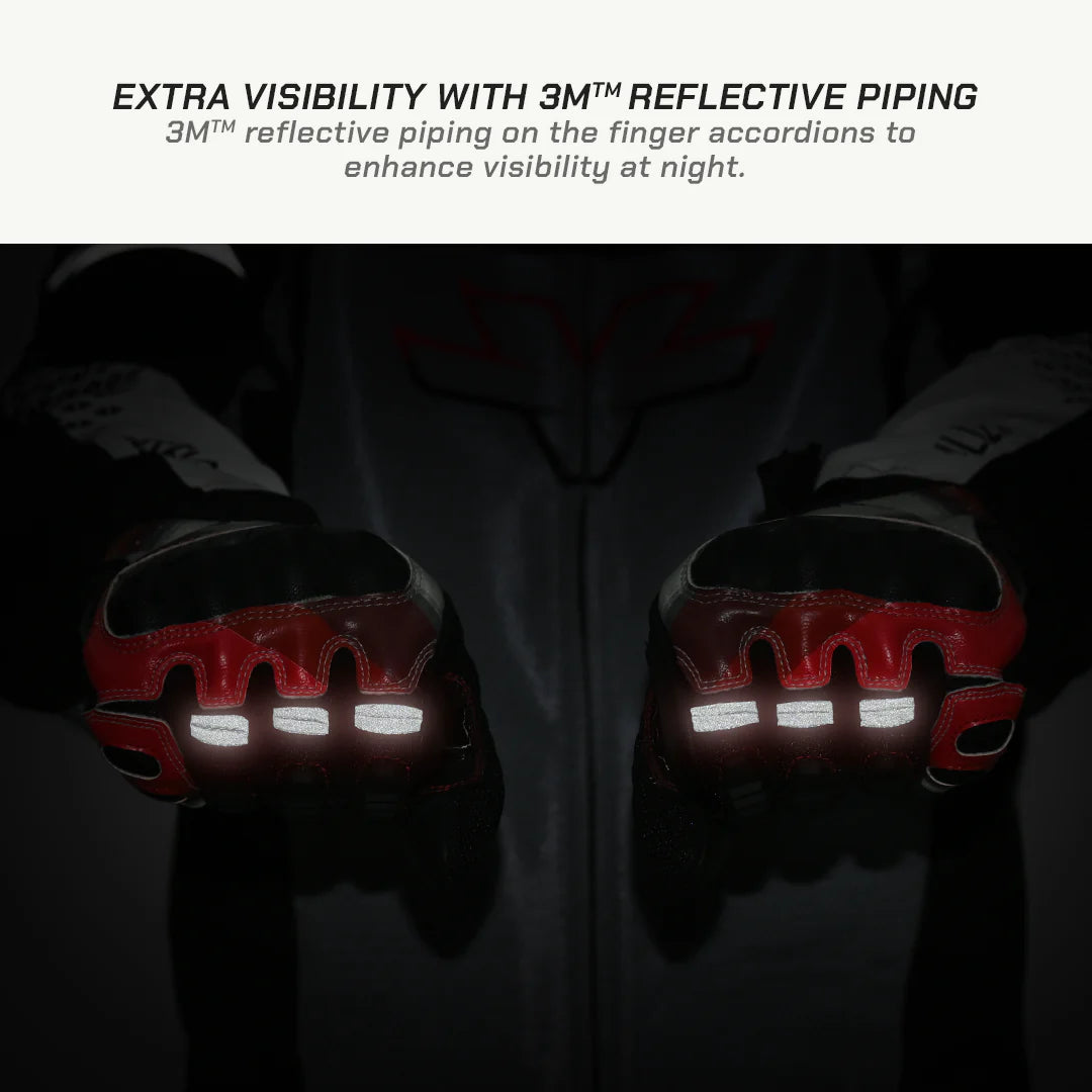 color_common Holeshot Pro Hybrid Gloves have reflective piping